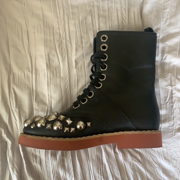 Prada Boots - Picture 3 of 5